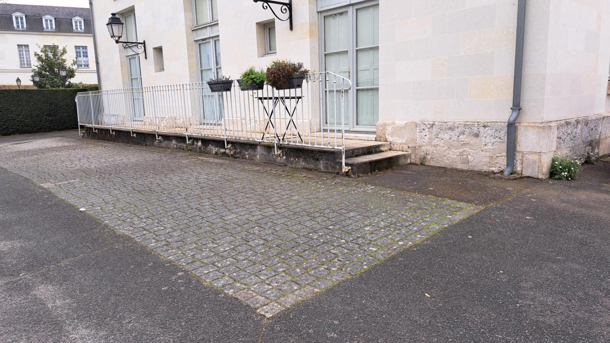 トゥールDuplex Quartier Cathedrale Parking Priveアパートメント エクステリア 写真